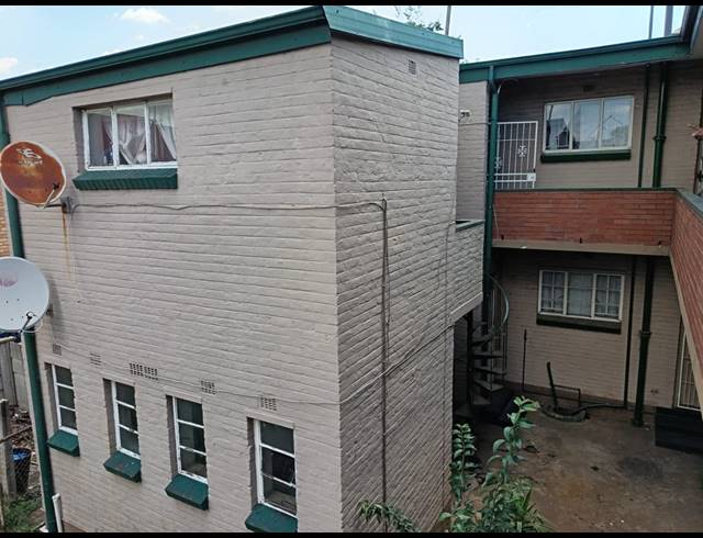 24 BEDROOM APARTMENT BLOCK FOR SALE IN PEACEHAVEN